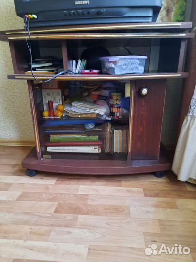 Тумба под телевизор