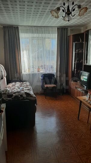 Комната 18 м² в 4-к., 3/5 эт.