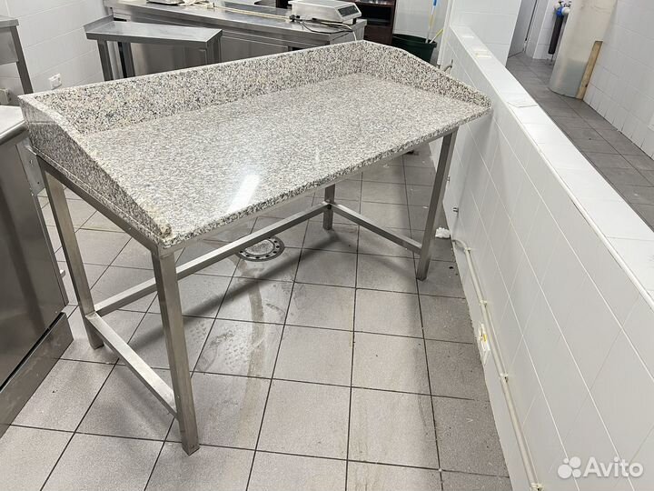Стол кондитерский гранит