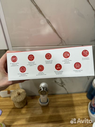 Массажер yamaguchi 6 в 1 для лица RF ems