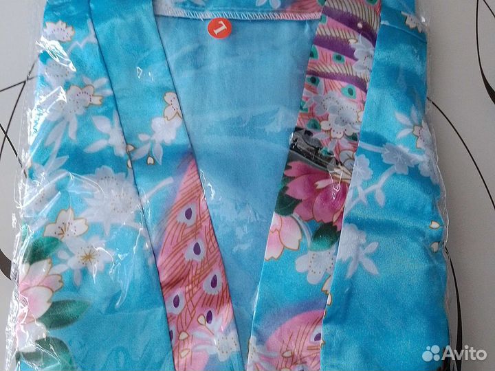 Халат шелковый новый