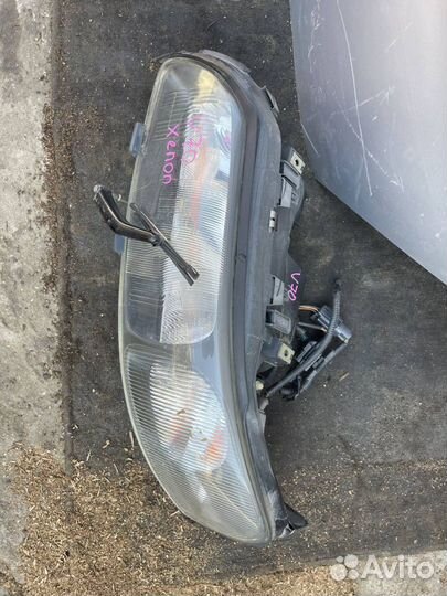 Фары Volvo V70 2 xenon