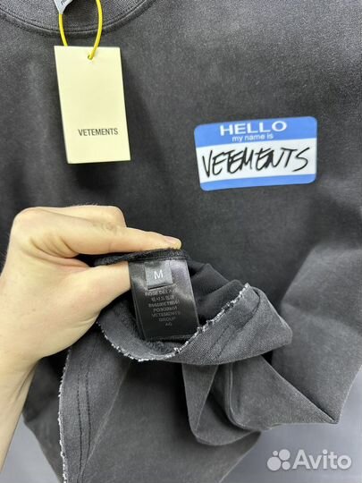 Футболка Vetements oversize hello my name