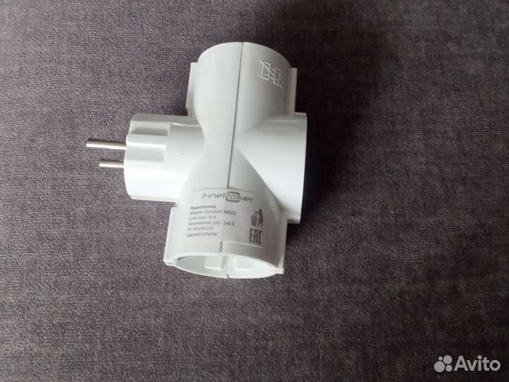 Тройник электрический