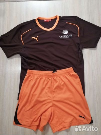 Футбольная форма Puma