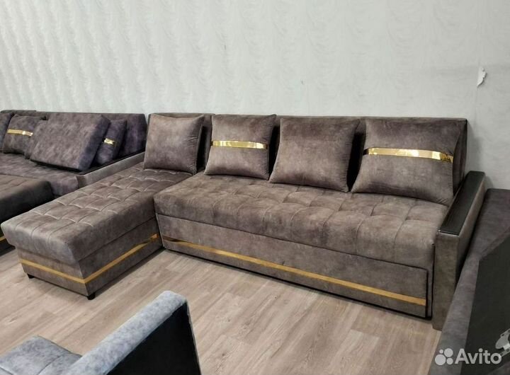 Угловой диван раскладной в наличии не б/у