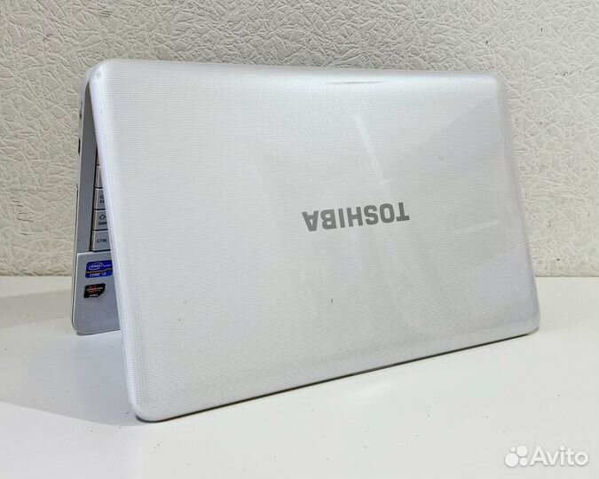Toshiba (i3 2.20GHz/4gb/HD 7610M 1gb/HDD 320gb)