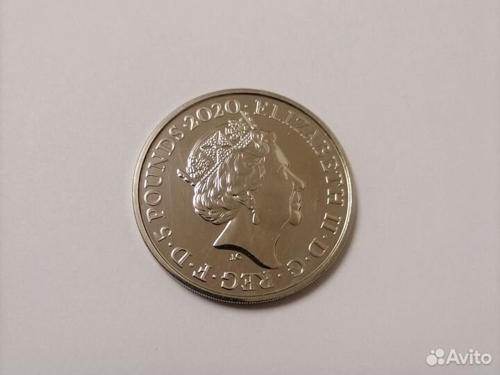 Монета Великобритания 5 фунтов 2020 год