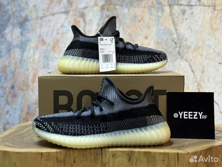 Кроссовки Adidas Yeezy Boost 350 V2 Carbon