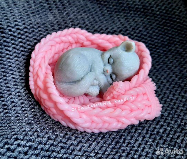 Котенок из мыла ручной работы