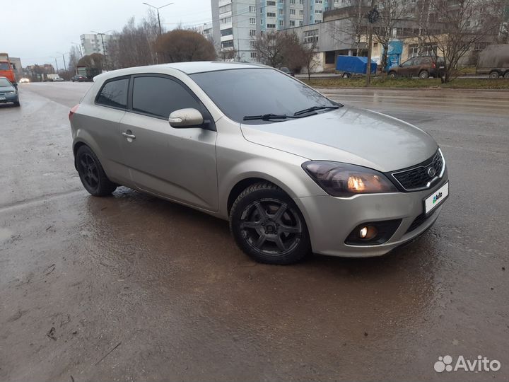 Kia Ceed 1.6 AT, 2012, 142 000 км