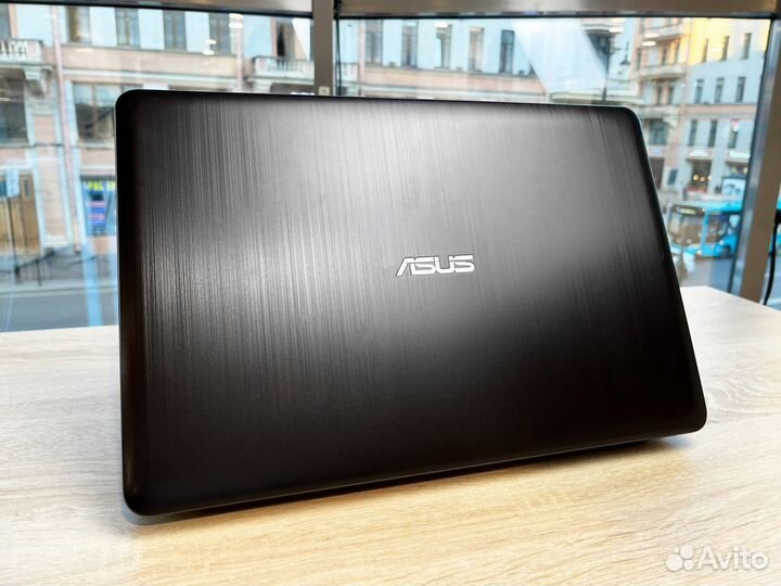 Ноутбук Asus для бизнеса