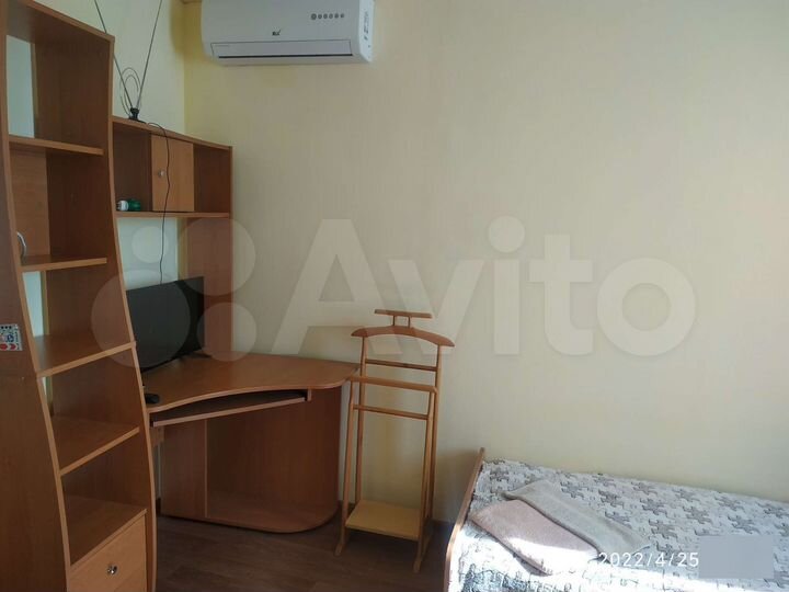 Комната 12 м² в 3-к., 2/2 эт.