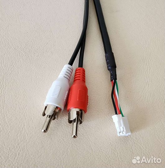 Переходник Teyes USB+AUX LADA Vesta