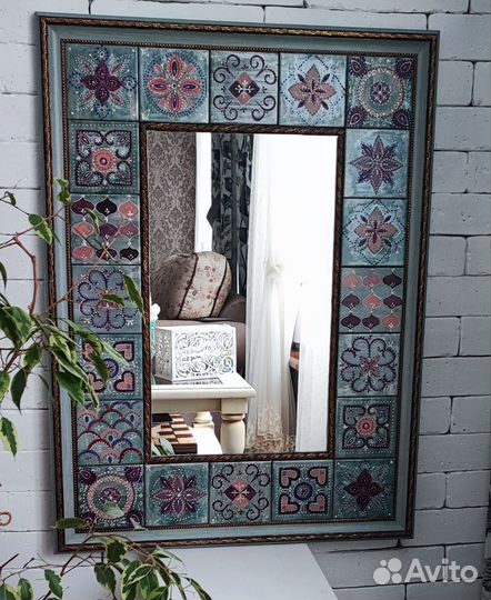 Роспись плитки, изготовление интерьерных зеркал