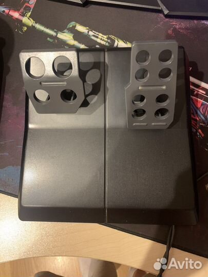 Игровой руль Logitech WingMan Formula Force GP