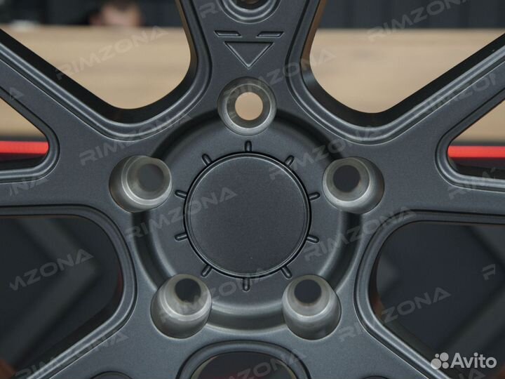 Литые диски R18 на Toyota. Арт1925