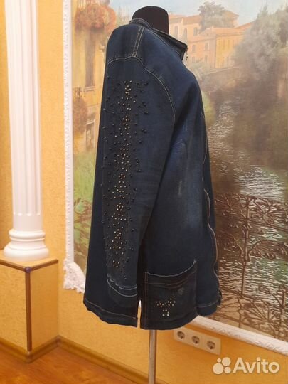 Джинсовая куртка