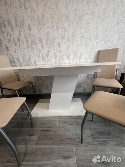 Комплект стол и 4 стула