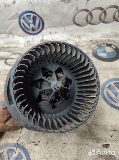 Моторчик печки Кадди 3