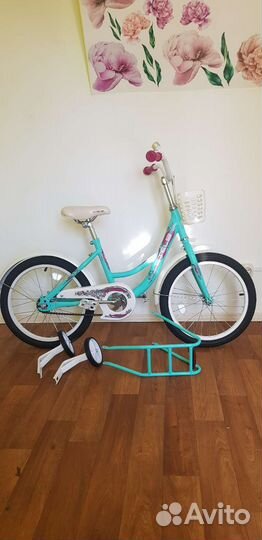 Велосипед для девочки 18 дюймов