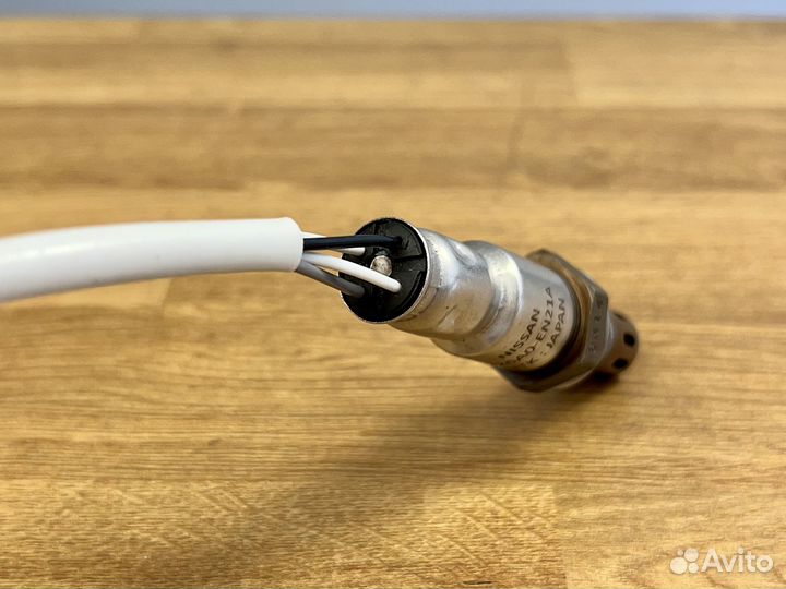 Кислородный датчик лямбда зонд Nissan 226A0EN21A