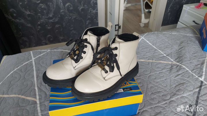 Ботинки демисезонные для девочки 32