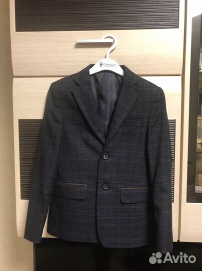 Пиджак для мальчика 128