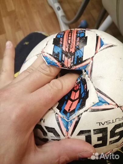 Ремонт футбольных, футзальных и волейбольных мячей