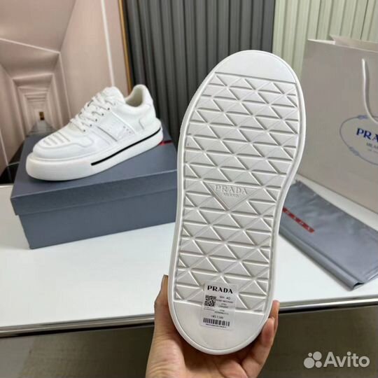 Кроссовки мужские prada