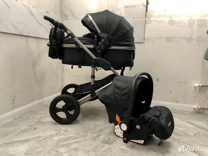Детская коляска Luxmom 555 3 в 1 Новая