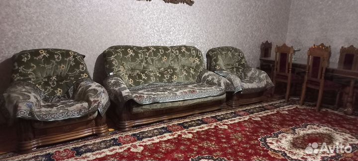 Диван и 2 кресла