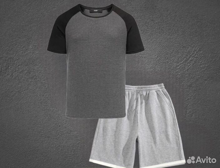 Спортивный костюм