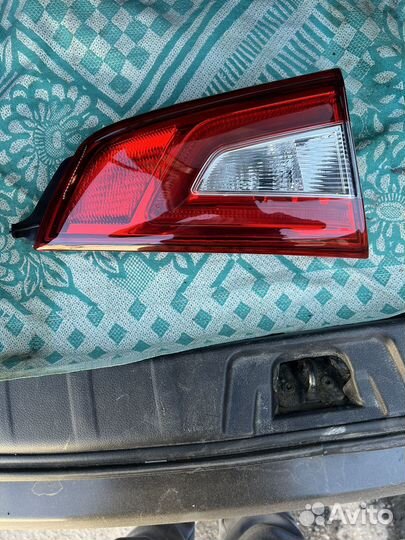 Фонарь крышки багажника nissan qashqai j11