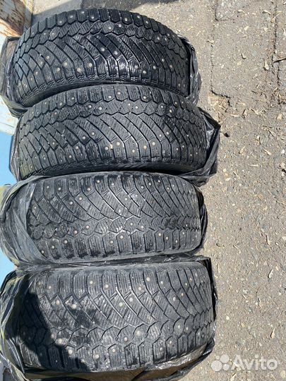 Gislaved Nord Frost 200 235/50 R18