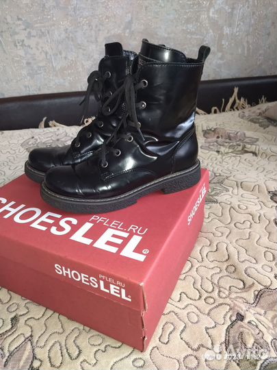 Продам ботинки демисезон для девочки