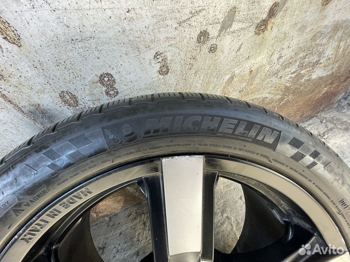 Литые диски с резиной 275/40r20