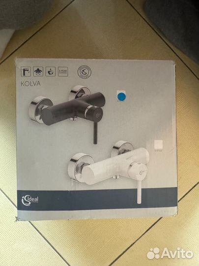 Смеситель для душа черный