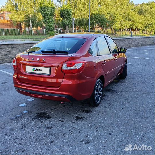 LADA Granta 1.6 МТ, 2019, 40 000 км