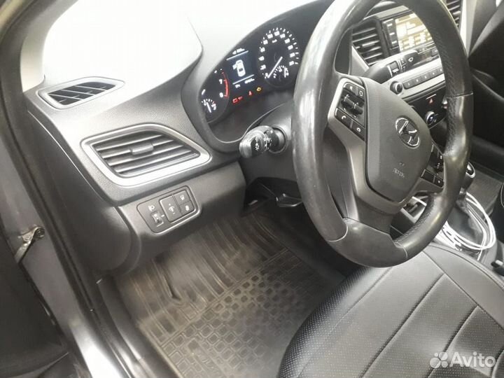 Hyundai Solaris 1.6 AT, 2018, 49 000 км