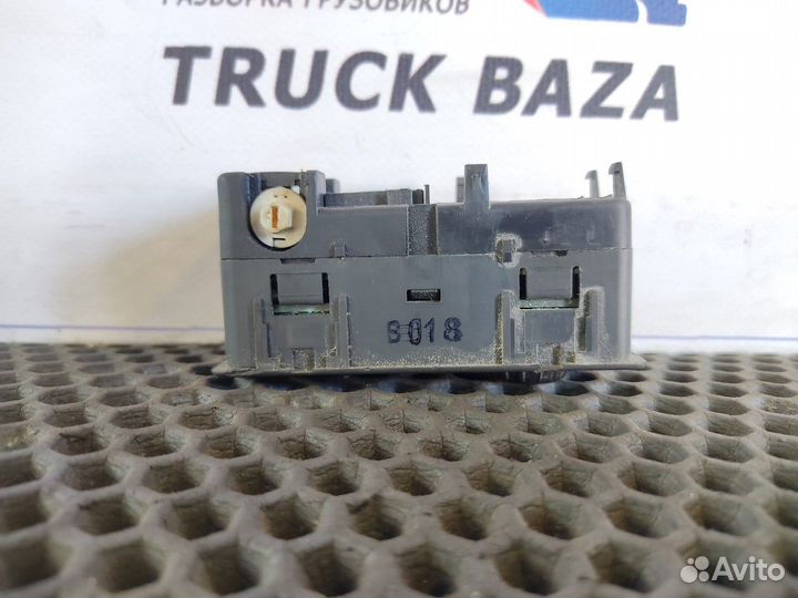 81619900092 Блок управления отопителем