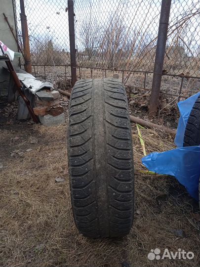 Bridgestone 613V 205/65 R16