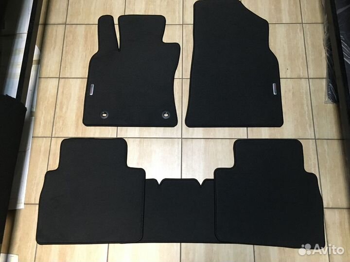 Автоковрики для Тойота Камри 70 Премиум Велюр