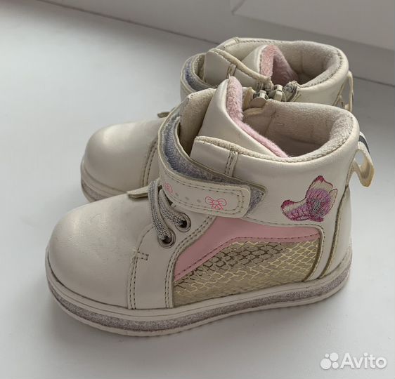 Ботинки для девочки демисезон 24р