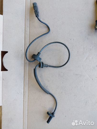 Датчик ABS передний Honda CRV RE