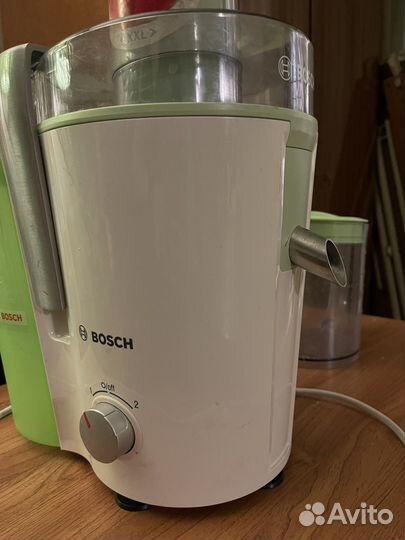 Соковыжималка Bosch 700