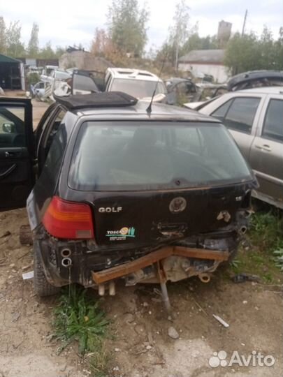 Замок багажника Volkswagen Golf 4 хэтчбек