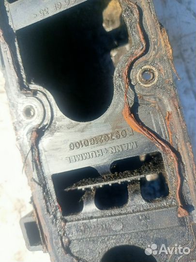 Крышка ГБЦ клапанная Peugeot 807, 2005 2.0 Бензин