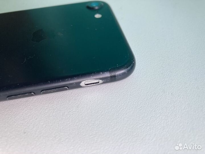 iPhone 7, 32 ГБ