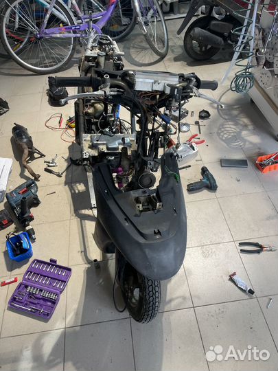 Запчасти скутер Suzuki Lets 2